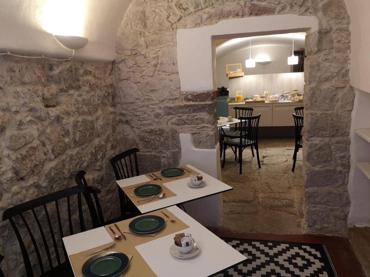 Casa Pagio Hotell Bosa Eksteriør bilde