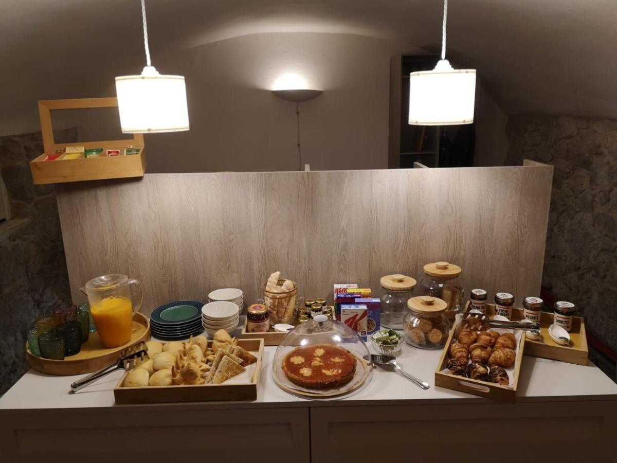 Casa Pagio Hotell Bosa Eksteriør bilde